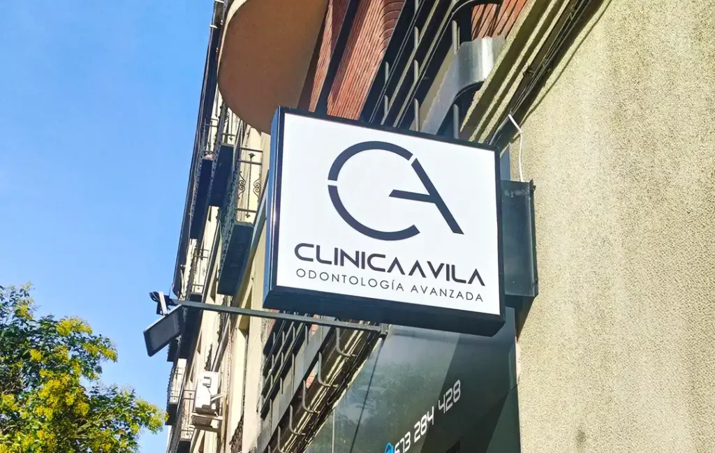 banderola en cajón con luz